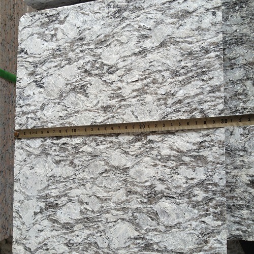 Cina Flamed Spray White Granite Tiles / Slabs untuk Tangga Tangga / Lantai Ubin